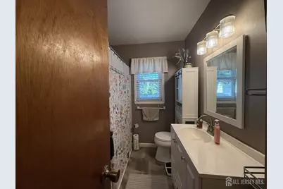 39 Stratford Road, East Brunswick Township, NJ 08816 - Photo 15