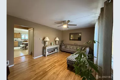 39 Stratford Road, East Brunswick Township, NJ 08816 - Photo 5