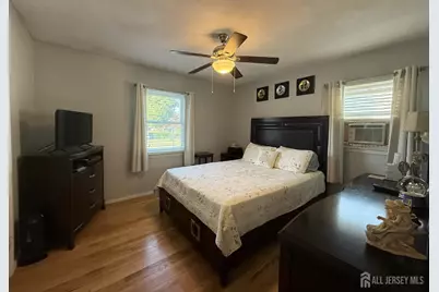 39 Stratford Road, East Brunswick Township, NJ 08816 - Photo 7
