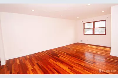 6505 Hana Road, Edison, NJ 08817 - Photo 5