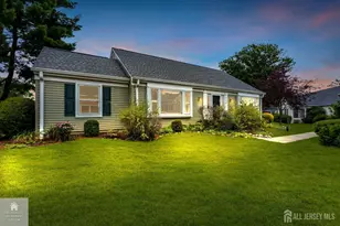 452A Roxbury Ln, Monroe Township, NJ 08831 - Photo 1