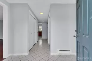 452A Roxbury Ln, Monroe Township, NJ 08831 - Photo 3