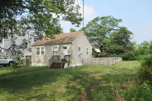 68 MacArthur Ave, Sayreville, NJ 08872 - Photo 23