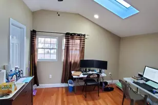45 W Iselin Parkway W, Iselin, NJ 08830 - Photo 21