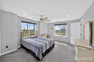 55 Marina Vw Dr, Sewaren, NJ 07077 - Photo 13