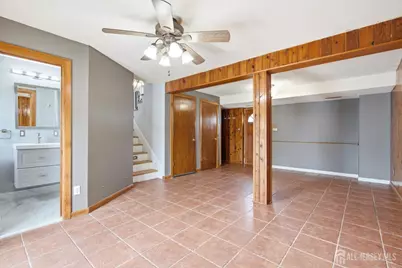 264 E George Place E, Iselin, NJ 08830 - Photo 21