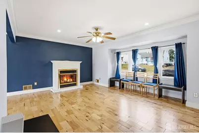 264 E George Place E, Iselin, NJ 08830 - Photo 3