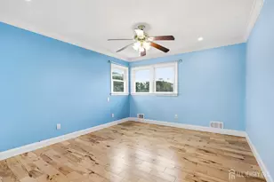 264 E George Pl E, Iselin, NJ 08830 - Photo 15