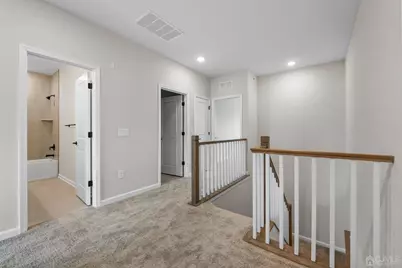 206 Lyla Lane, Middlesex, NJ 08091 - Photo 9