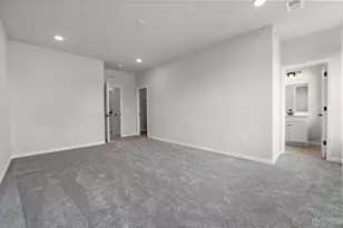 206 Lyla Ln, Middlesex, NJ 08091 - Photo 17