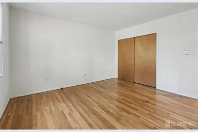 76 Central Avenue, East Brunswick Township, NJ 08816 - Photo 27