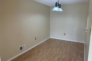 465 Northam Dr, North Brunswick Township, NJ 08902 - Photo 5