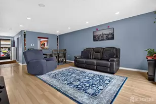299 Hampshire Dr, Plainsboro Township, NJ 08536 - Photo 3