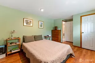 5 Yale Ct, East Brunswick Township, NJ 08816 - Photo 21