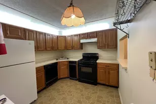 72 Joyner Ct, Lawrence Township, NJ 08648 - Photo 3