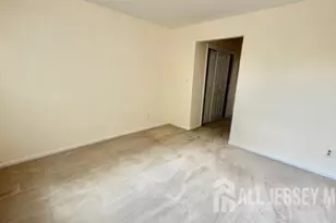 1125 Waterford Dr, Edison, NJ 08817 - Photo 21