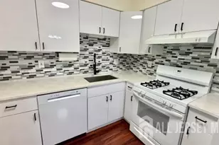 1125 Waterford Dr, Edison, NJ 08817 - Photo 13
