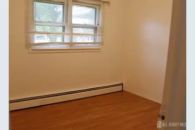 82 Washington Avenue, Iselin, NJ 08830 - Photo 15