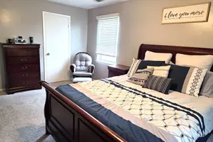 248 Alpine Way, Woodbridge Township, NJ 07095 - Photo 13