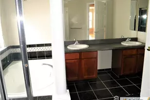 106 Sayreville Blvd S, Sayreville, NJ 08872 - Photo 13