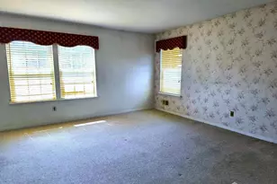 9 Mockingbird Ln, South Brunswick Township, NJ 08810 - Photo 11