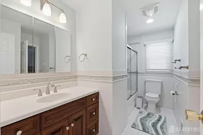 10 Tyroler Court, Edison, NJ 08820 - Photo 25