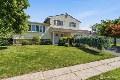 10 Tyroler Court, Edison, NJ 08820 - Photo 3