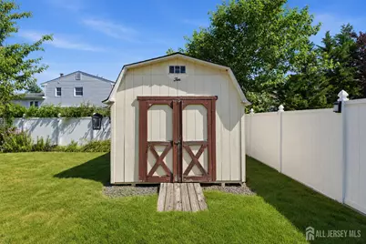 10 Tyroler Court, Edison, NJ 08820 - Photo 31
