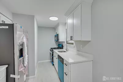 1213 N Oaks Boulevard N, North Brunswick Township, NJ 08902 - Photo 5