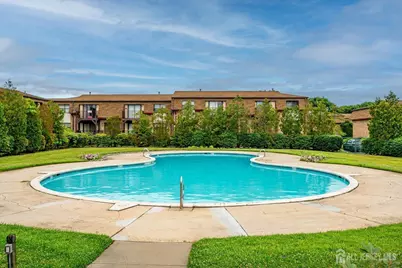 1213 N Oaks Boulevard N, North Brunswick Township, NJ 08902 - Photo 25