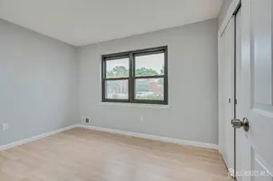 1213 N Oaks Blvd N, North Brunswick Township, NJ 08902 - Photo 19