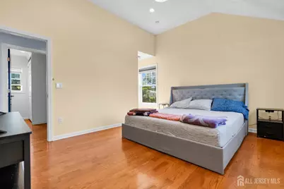 3 N Smith Street N, Avenel, NJ 07001 - Photo 29