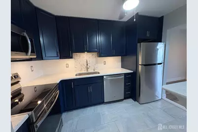 10 N Wood Avenue #419, Linden, NJ 07036 - Photo 3