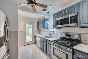 766 Central Ave, Rahway, NJ 07065 - Photo 21