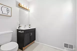 945 Lincoln Blvd, Middlesex, NJ 08846 - Photo 13