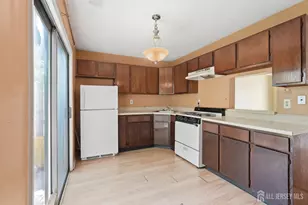 459 Andover Pl, East Brunswick Township, NJ 08816 - Photo 5
