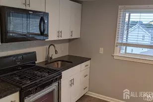 321 Augusta St, South Amboy, NJ 0887 - Photo 11
