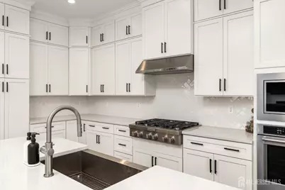 2 Evelyn Court, Cranbury Township, NJ 08512 - Photo 15