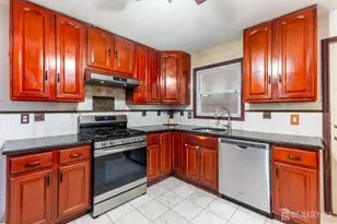 22 Foley Ave, Edison, NJ 08820 - Photo 11