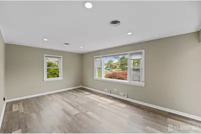 49 Louis Avenue, Middlesex, NJ 08846 - Photo 3