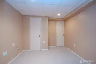 1604 Yarrow Cir, South Brunswick Township, NJ 08810 - Photo 33