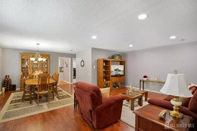 212 N Pondview Boulevard N, Monroe Township, NJ 08831 - Photo 3