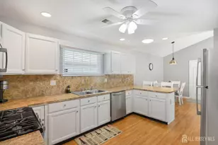 212 N Pondview Blvd N, Monroe Township, NJ 08831 - Photo 11