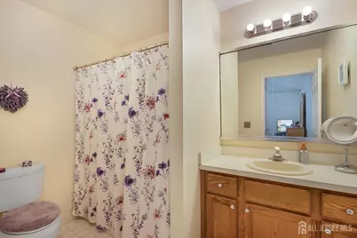 212 N Pondview Boulevard N, Monroe Township, NJ 08831 - Photo 25