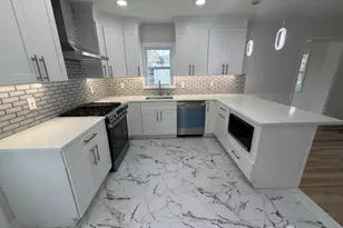 565 Crows Mill Rd, Fords, NJ 08863 - Photo 9