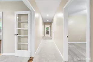 4 Orchard Ave, Bordentown Twp, NJ 08505 - Photo 9