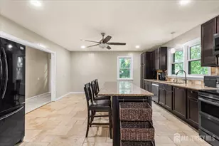 4 Orchard Ave, Bordentown Twp, NJ 08505 - Photo 3