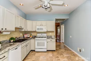 612 Harrier Dr, Monroe Township, NJ 08831 - Photo 7