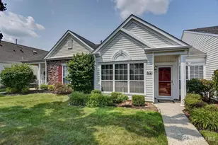 612 Harrier Dr, Monroe Township, NJ 08831 - Photo 3
