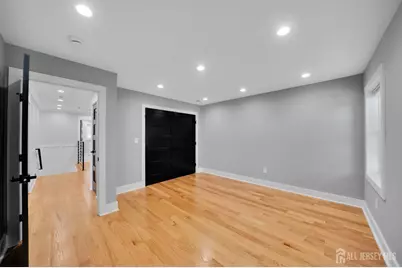 22 N 14 Street, Kenilworth, NJ 07033 - Photo 55